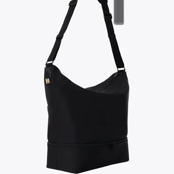 BEIS Sleek Black Cressent Crossbody Weekend Bag - Picture 2 of 13